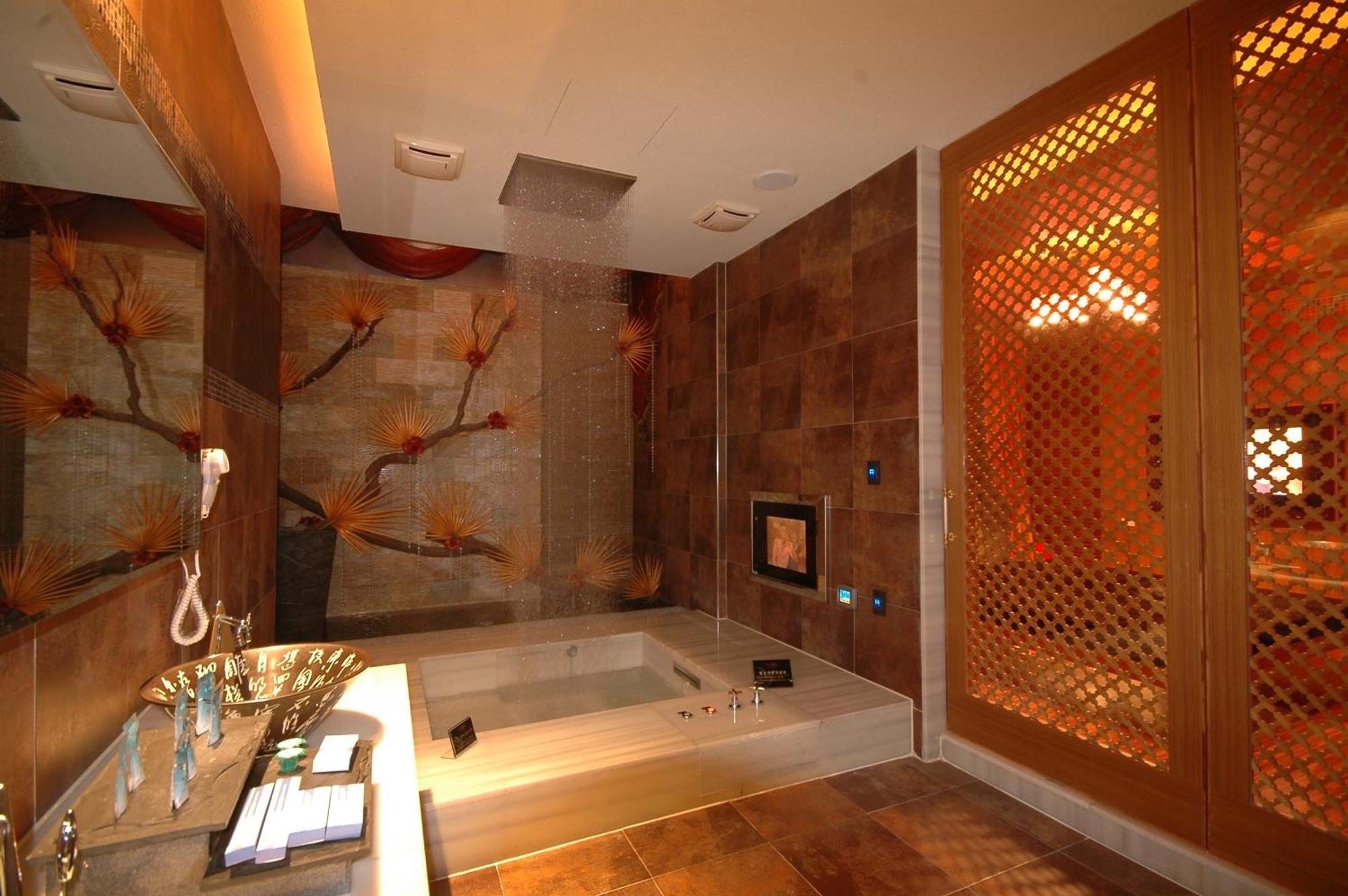 Idee Spa Motel Yangmei Quarto foto